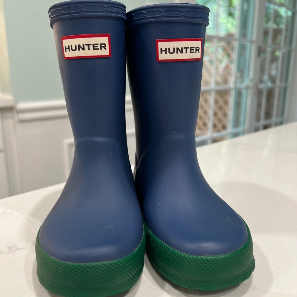 Hunter Kids’ Original First Classic Waterproof Rainboot 7M